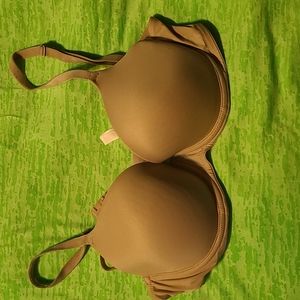 Victoria's Secret Wear Everywhere Bra
